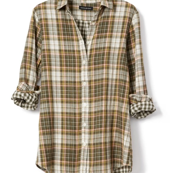 Banana Republic Tops - Banana Republic soft-wash multi-plaid boyfriend shirt m